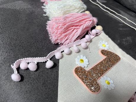 Banner s číslom 1, 