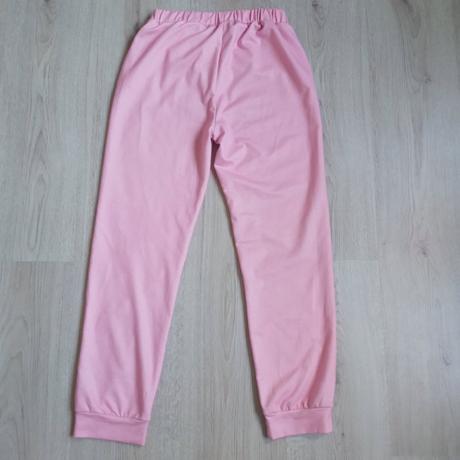 Tepláková súprava, 146