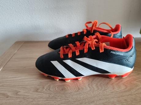 Kopačky predator, adidas,32