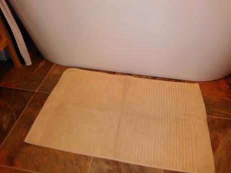 Predlozka do kupelne ikea, 