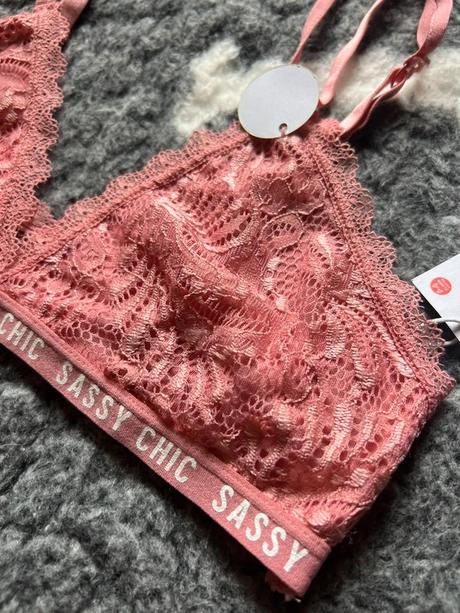 Korálovoružová bralette s čipkou sinsay uplne nová, sinsay,s