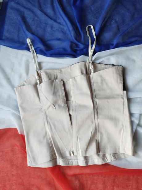 Elegantný korzet, m