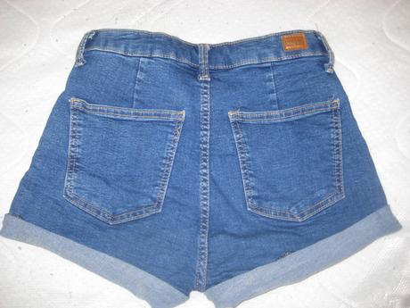 Riflove sortky, bershka,34