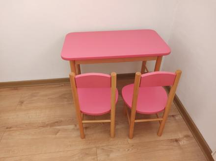 Detský stôl so stoličkami, 