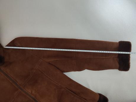 Kožuch + baranica z pravej kožušiny jahňa, 46