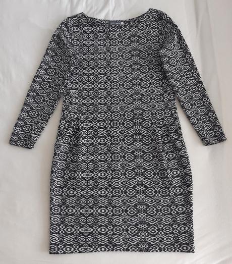 Dámske šaty na chladnejšie obdobie, xl