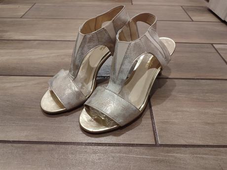 Spoločenské topánky na nízkom opätku, 38