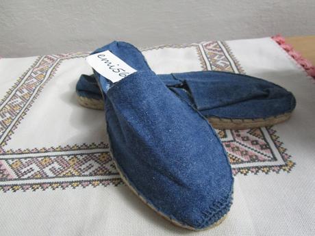 2550. plátená obuv, 39