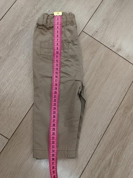 Nádherné nohavice, c&a,68