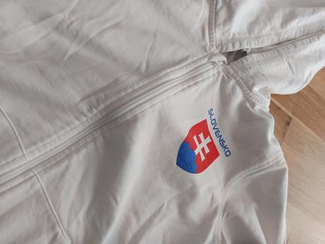 Biela mikina slovensko, crivit,158