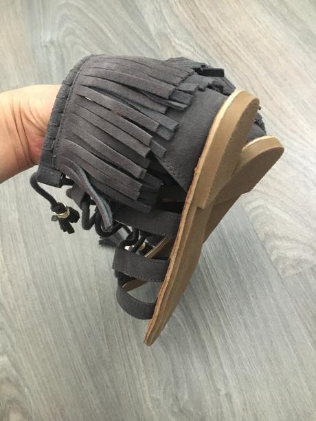 Sivé sandálky next, next,33