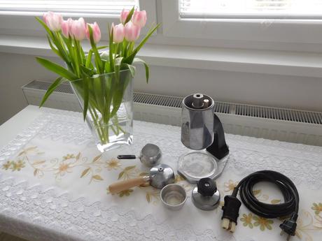 Art deco maďarský ftm unipress chrómový,, 