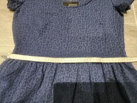 Modré šaty s plastickým vzorom reserved vm, reserved,m