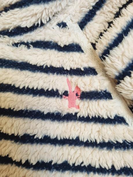 B2090 hrubá chlpatka, next,104