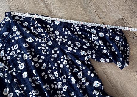 Letné šaty s margarétkami, c&a,56