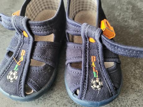 Nazo papučky, nazo,19