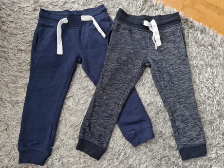 Chlapčenské tepláky nové nenosené c&a 98, c&a,98