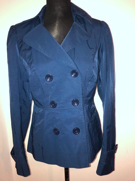 Dámsky kabátik, 38