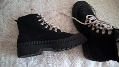 Kotníkové tenisky, 38