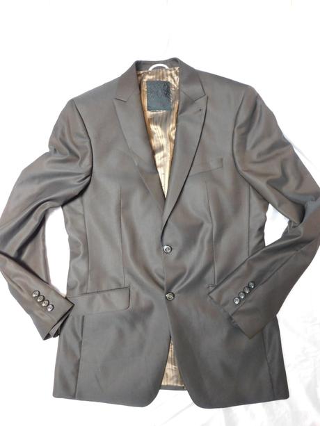 Luxusný pánsky oblek hnedej farby, m