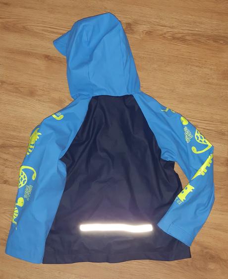 Prechodna vetrovka, 104