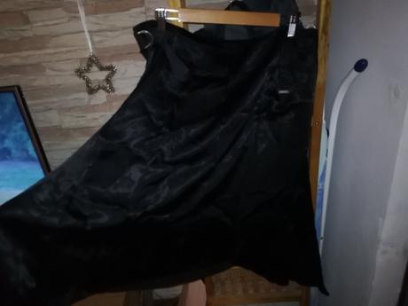 Saténová prekladaná sukna m-l, river island,l