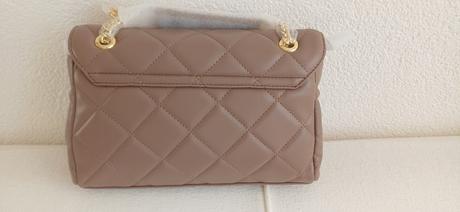 Valentino kabelka, valentino