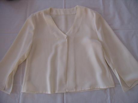 Smotanové/vanilkové šaty s kabatikom, 42