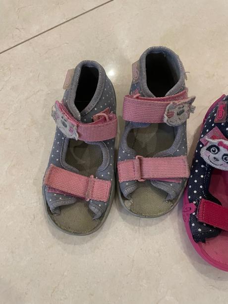 3x papuče, befado,23