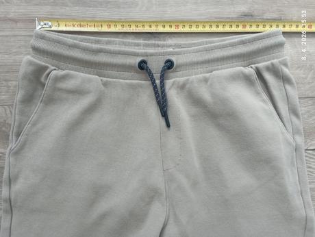 Tepláky pre plnšieho chalana (už s poštou), f&f,158