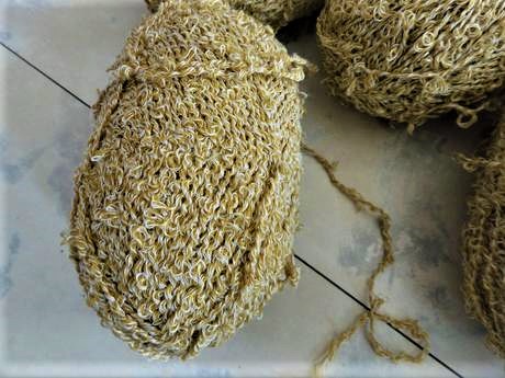 Uzlíčková priadza na pletenie /300 gr., 