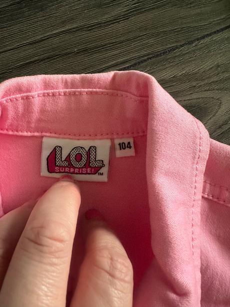 Nadherna bunda lol, 104