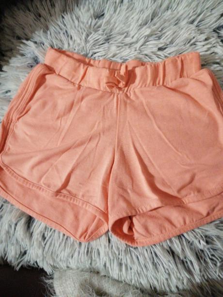 Kratase, palomino,128