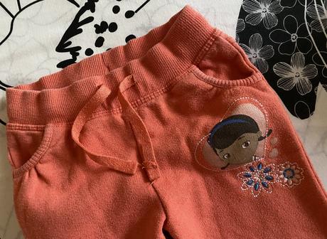 Teplé tepláky disney s aplikáciami v. 98, disney,98