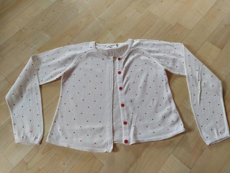 Cvernovy svetrik, 122