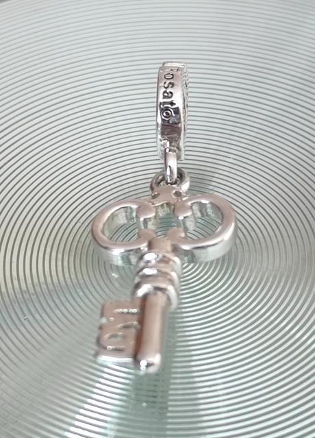 Strieborný prívesok rosato,