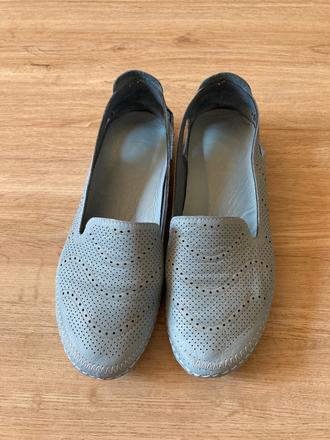 Malo nosene pohodlne kozene slip-on, 40