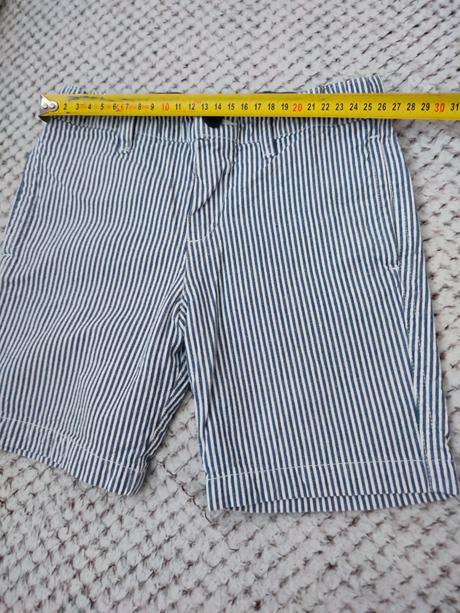 Krásne kraťase,top stav,v.104, primark,104