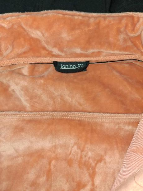 Softschelová bunda zn. janina velkost 38, 38