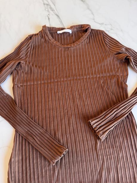 Hugo boss kvalitný top vrúbkovany s, hugo boss,s