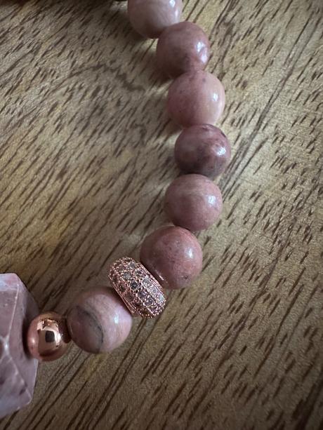 Náramok rodonit gold rose, 