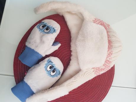 Hruba usianka + rukavice, 98