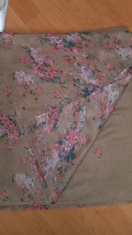 Šály a tunely 4 ks, 50