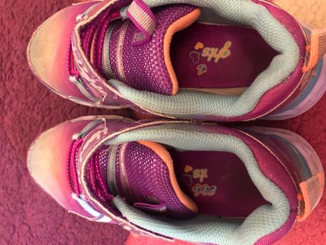 Botazky, skechers,33