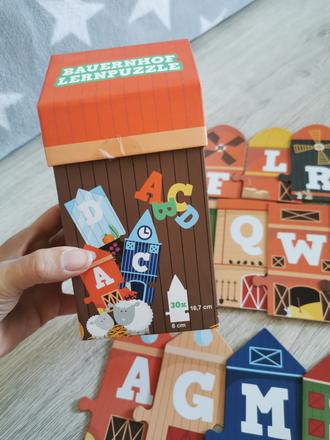 Puzzle s písmenami, 