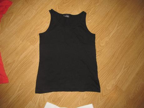 Čierne tielkové tričko v. 146/152, takko,146