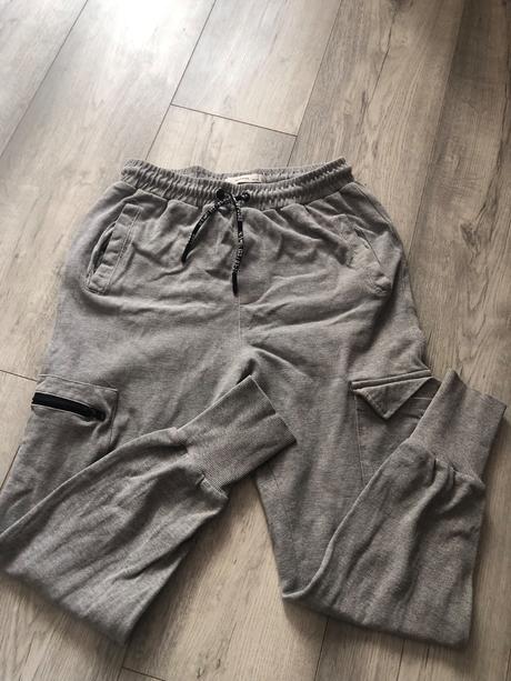 Sivé chlapčenské tepláky, reserved,170