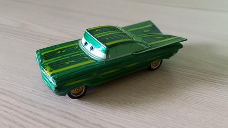 Auto - disney chevrolet impala,