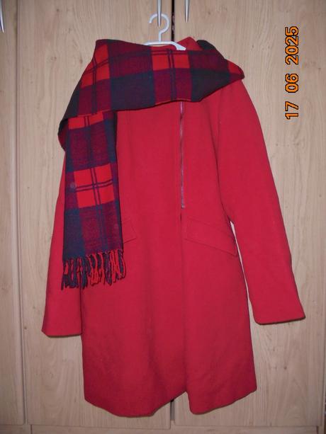Kabát + šál, gate,42