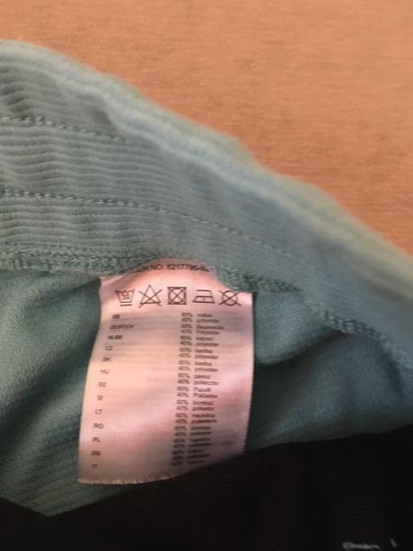 Kraťasky 158/164, chapter young,158